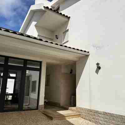 Cascais House – Pool Hotel Exterior