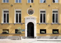 Hotel Lucca - 3-Star