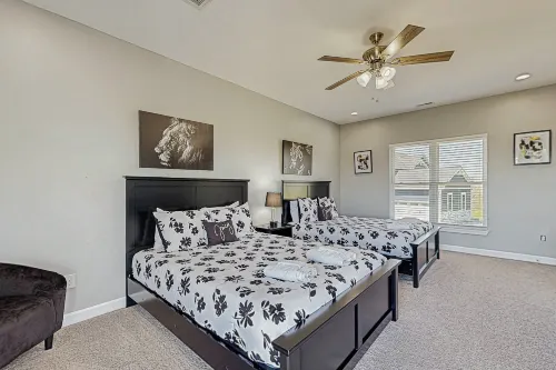 Charming Dog-friendly Lakefront Villa With Private Dock, Firepit, Stunning Views - 3-Star