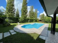 Charming Villa with Pool in Albarella - Villas