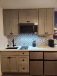Near Airport, Hospital, Midtown, 58 TV - Apt 255 -  Ferienwohnungen
