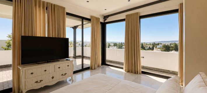 Villa Solis - Elegant Villa with Private Pool Hotels in Carthage