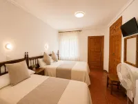 Hostal Bellas - พร้อมระเบียง