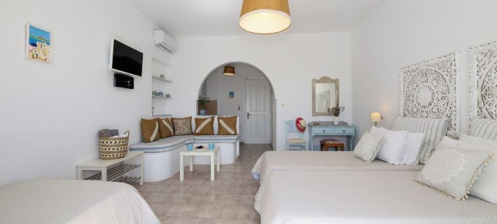 Eleana Studios Hotels in Paros