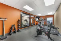 SureStay by Best Western Forsyth Decatur - Gym