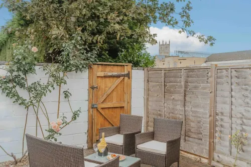 Cotswolds / 2BD / 1 Bath / Garden / City Centre - 4-Sterne