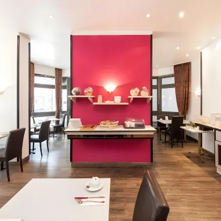 Novum Hotel an der Ko Dusseldorf Отели рядом с достопримечательностью «Билк»