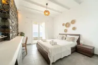 Nalo Suites & Villas - Swimmingpools