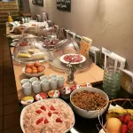 Baseltor Hotel & Restaurant - فطور