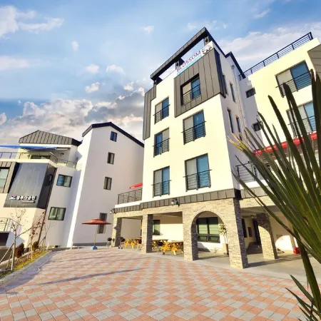 Samcheok Blossom Pension