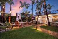 Plantation Beach Cottage - Historic Encinitas Walking District - 4-Star