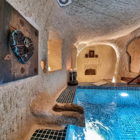 Elysion Cave Suites