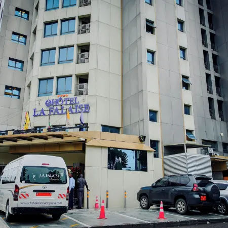 Hotel la Falaise Bonapriso