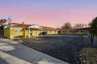 Arrowhead Motel - Motels