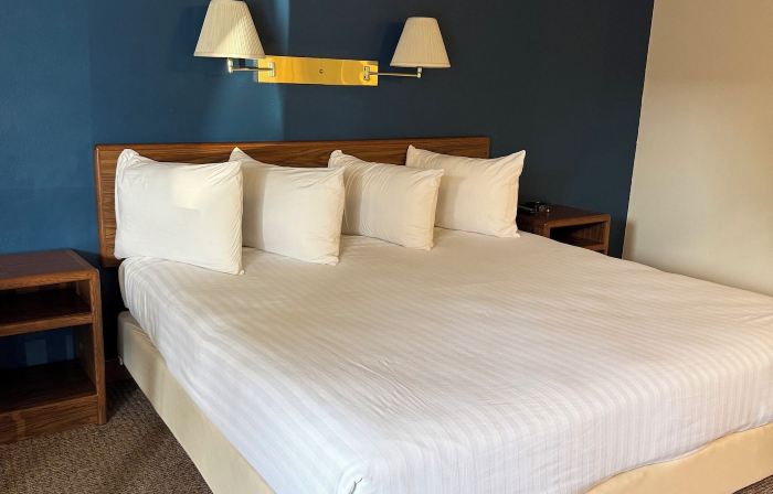 Golden Eagle Inn