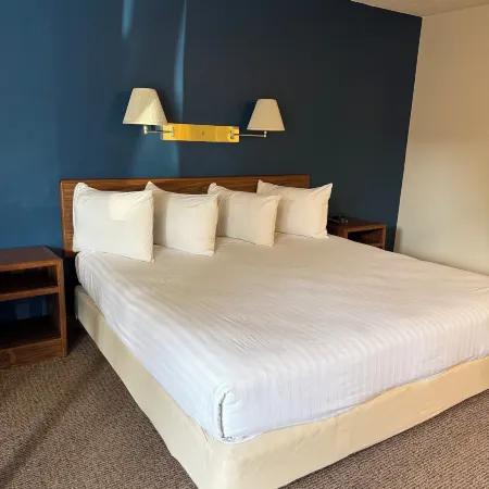 Golden Eagle Inn