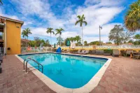 Quality Inn & Suites Airport - Cruise Port Hollywood - Jacuzzi