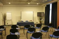 MH Hotel Piacenza Fiera - Airport Shuttle