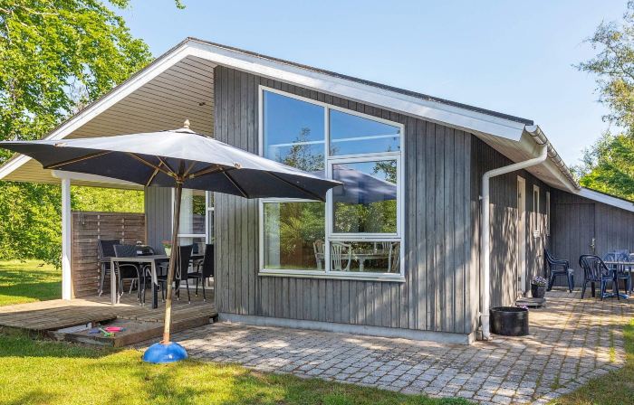 6 Person Holiday Home in Løgstør-by Traum