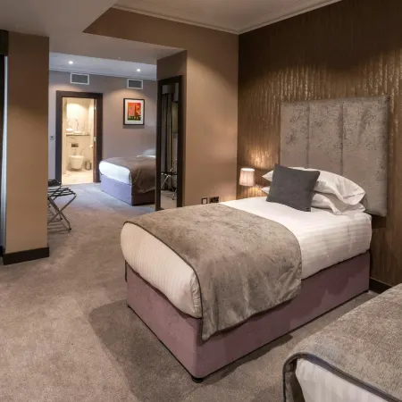 DoubleTree by Hilton Belfast City Ten Square