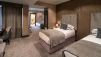 DoubleTree by Hilton Belfast City Ten Square - موقف سيارات