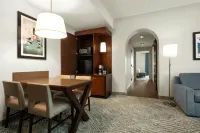 Courtyard by Marriott Anaheim Theme Park Entrance - spa