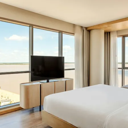 Marriott Corrientes فنادق في كورينتس