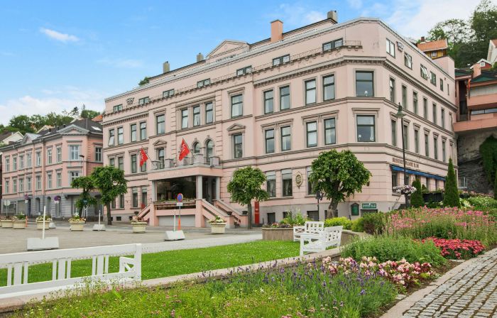 Thon Hotel Høyers