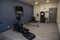 Cobblestone Inn & Suites - Forest City - С тренажерным залом