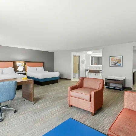 Hampton Inn & Suites Peru Hoteles en Peru