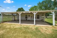 The Bunkhouse at The Flyin H Ranch -  Holiday Villas