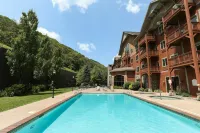 Kaatskill Mountain Club and Condos by Hunter Mountain - Swimmingpools