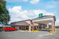 Quality Inn & Suites Live Oak I-10 Exit 283 - 2-Star