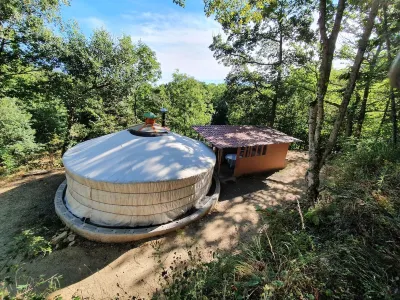 小屋快樂露營酒店