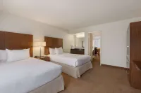 Embassy Suites by Hilton Baton Rouge - parking