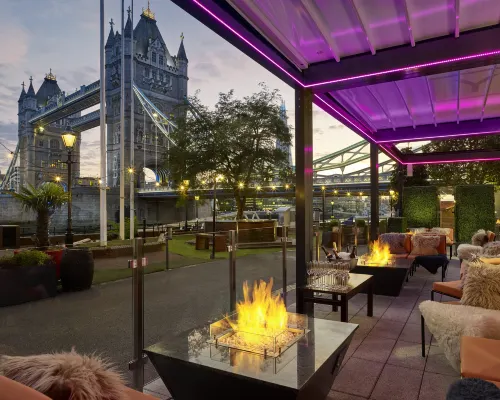 The Tower Hotel, by Thistle โรงแรมใกล้เพกแฮม