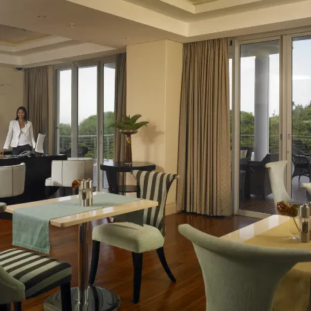 Suncoast Hotel & Towers