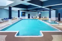 Doubletree by Hilton Nashua - Pools