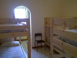 6-Bed Room for Rent with Private Bathroom - Molise