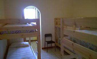 Triple Room for Rent with Private Bathroom in Molise - Wifi