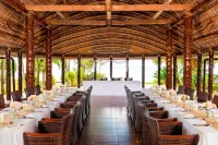 Samoa Beach Resort - breakfast