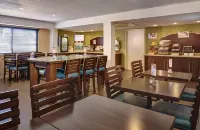 Holiday Inn Express 全國城市 納雄耐爾城住宿飯店