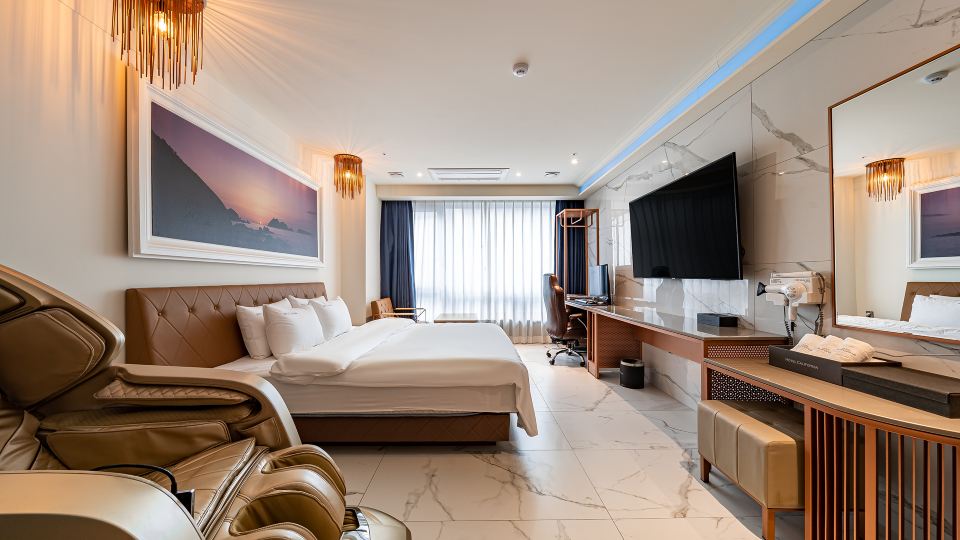 Gimpo Hotel California