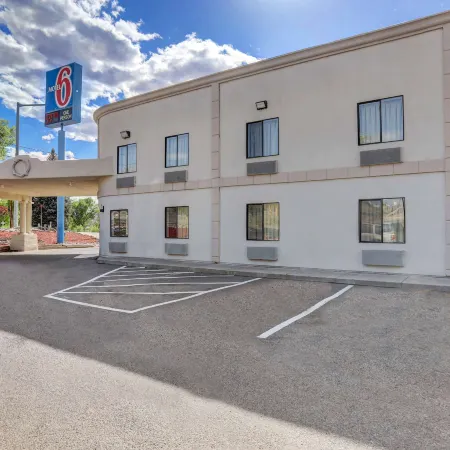 Motel 6 Espanola, NM