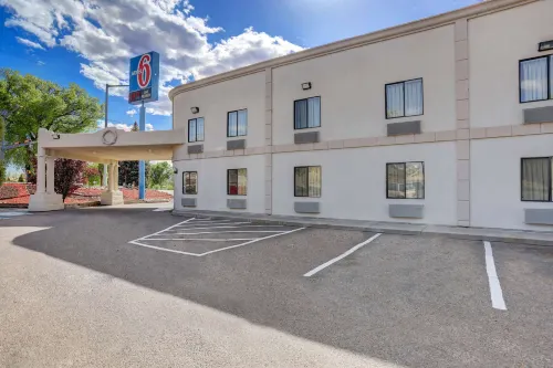 Motel 6 Espanola, NM - Wifi
