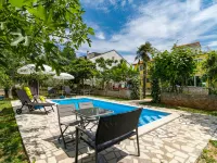 Villa Sandra - Pools