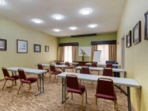 Comfort Suites Hotels in Baldwin County