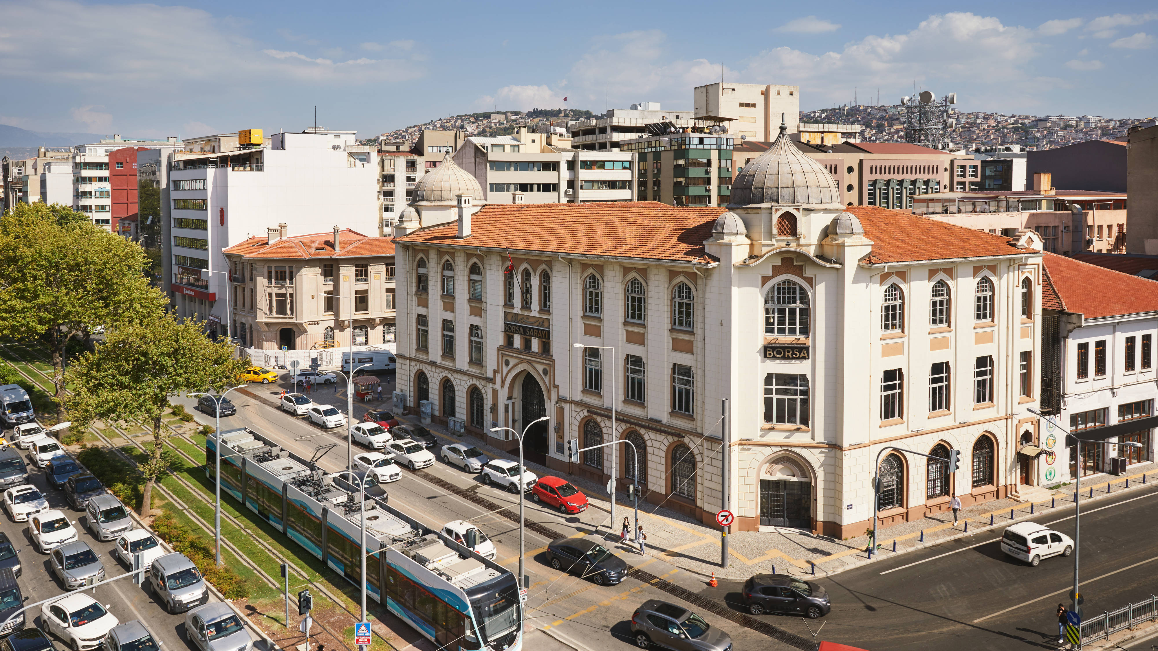 İzmir Marriott Hotel (Izmir Marriott Hotel)