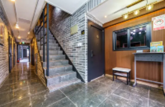 丹陽梅羅斯酒店