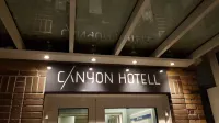 Canyon Hotell Các khách sạn gần Alta Church
